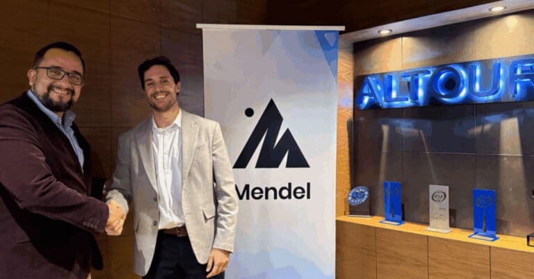 Altour y Mendel alianza